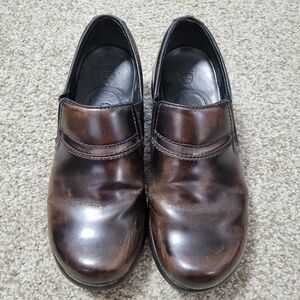 Ariat Women's Brown Clogs, Size 6.5